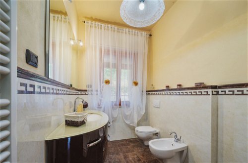 Photo 22 - 3 bedroom House in Pescaglia with private pool and garden