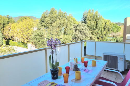 Photo 20 - Appartement de 1 chambre à Cavalaire-sur-Mer avec terrasse