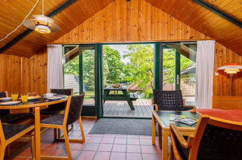 Photo 2 - Maison de 1 chambre à Tihany avec piscine et jardin