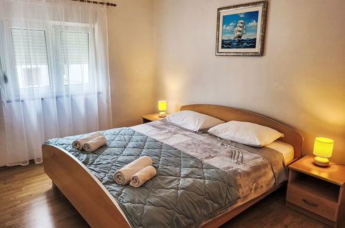 Foto 5 - Casa con 2 camere da letto a Zara con terrazza