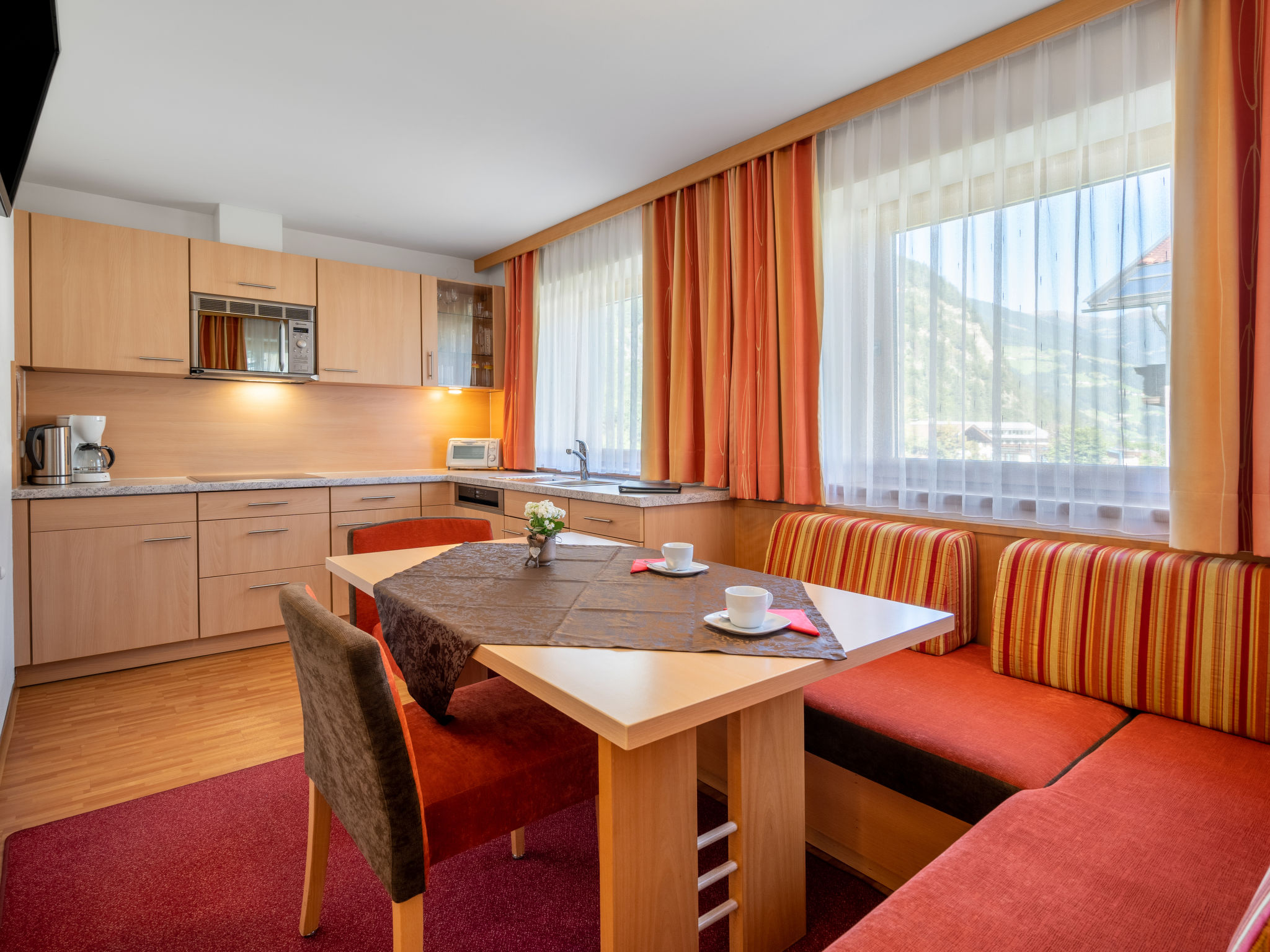 Foto 3 - Apartamento de 2 habitaciones en Mayrhofen con vistas a la montaña