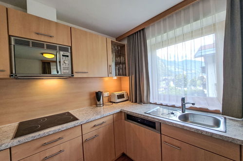 Photo 21 - 2 bedroom Apartment in Mayrhofen with mountain view