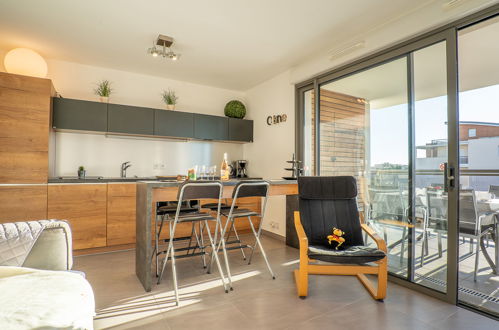 Foto 7 - Apartamento de 1 quarto em Fréjus com terraço e vistas do mar