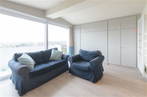 Foto 10 - Apartamento en De Haan con vistas al mar