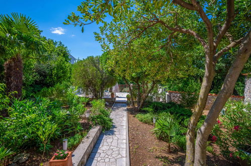 Photo 23 - Maison de 6 chambres à Crikvenica avec jardin et terrasse