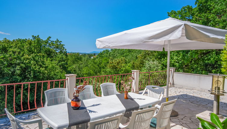 Photo 1 - 6 bedroom House in Crikvenica with garden and terrace