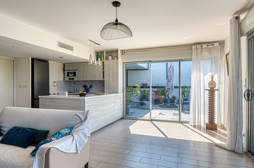 Foto 8 - Apartamento de 3 quartos em Fréjus com piscina e terraço