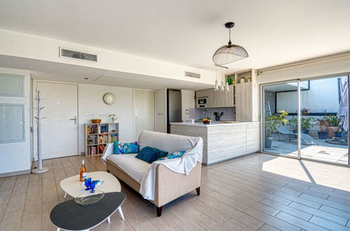 Foto 4 - Apartamento de 3 habitaciones en Fréjus con piscina y vistas al mar