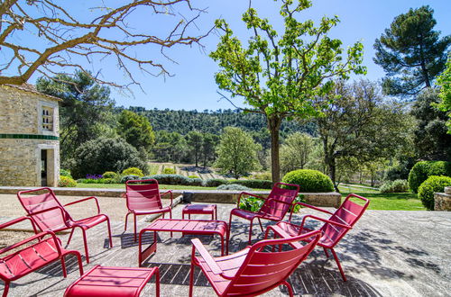 Foto 7 - Casa con 6 camere da letto a Grambois con piscina privata e terrazza