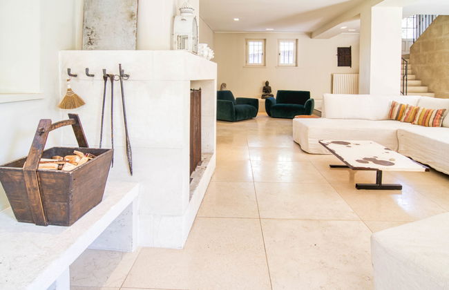 Casa de 6 quartos em Grambois com piscina privada e jardim - Foto 15