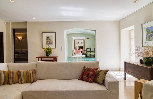 Casa de 6 quartos em Grambois com piscina privada e jardim - Foto 17