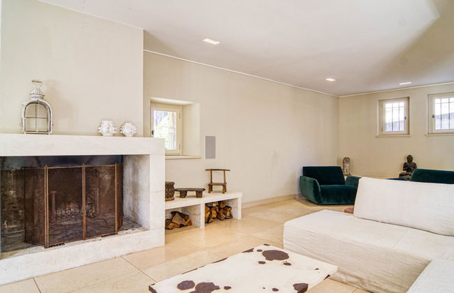 Casa de 6 quartos em Grambois com piscina privada e jardim - Foto 14
