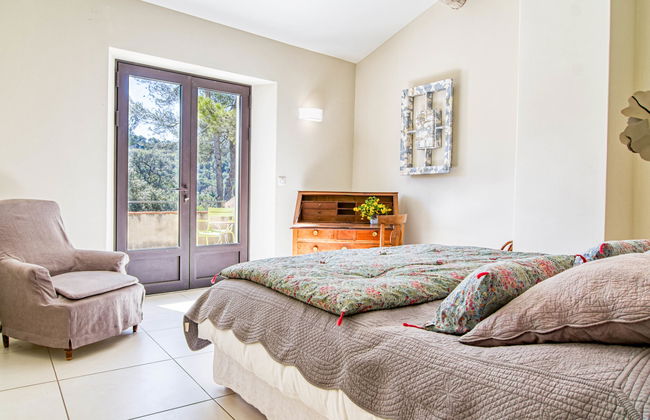 Casa de 6 quartos em Grambois com piscina privada e jardim - Foto 49