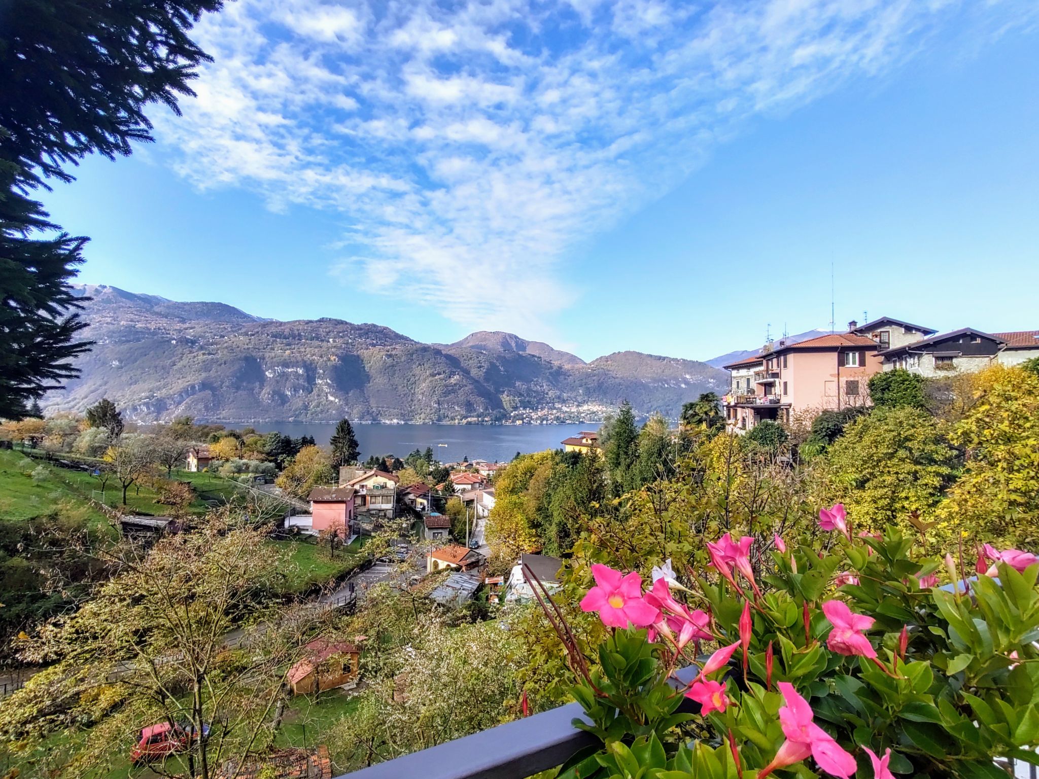 Foto 44 - Apartamento de 3 habitaciones en Lierna con piscina y vistas a la montaña