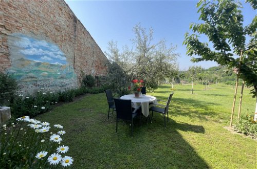 Foto 19 - Apartamento de 1 habitación en Montechiaro d'Asti con jardín y terraza