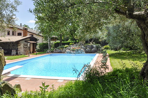 Photo 1 - Appartement de 2 chambres à Lazise avec piscine et vues sur la montagne