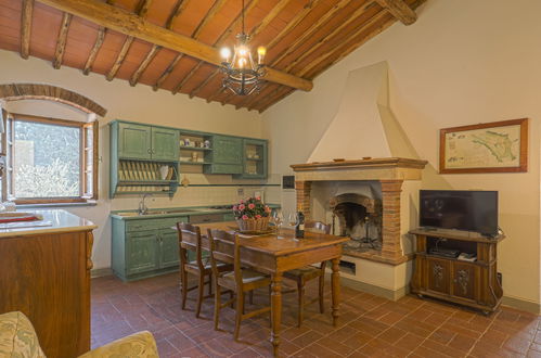 Photo 4 - 2 bedroom House in Greve in Chianti with swimming pool and garden