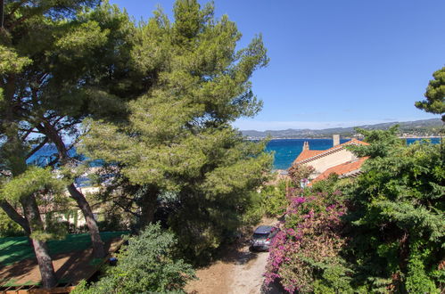 Foto 3 - Apartamento de 1 habitación en Saint-Cyr-sur-Mer con terraza y vistas al mar