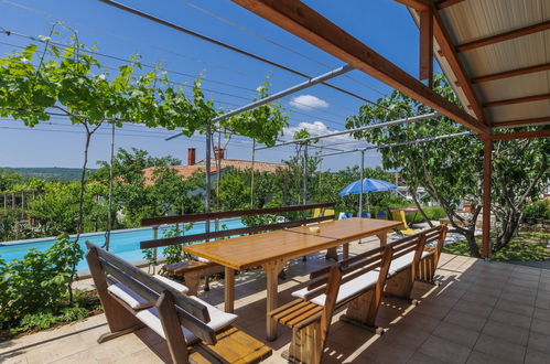 Foto 4 - Apartment mit 3 Schlafzimmern in Labin mit privater pool und blick aufs meer