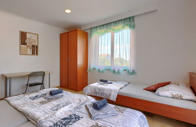 Apartamento de 4 quartos em Labin com piscina privada e jardim - Foto 35