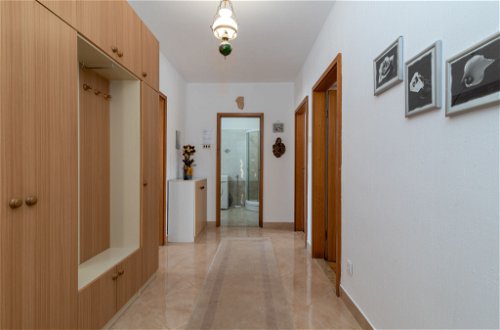 Foto 6 - Apartamento de 2 quartos em Trogir com jardim