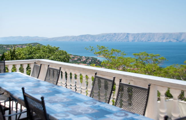 Casa de 8 quartos em Novi Vinodolski com piscina privada e terraço - Foto 15