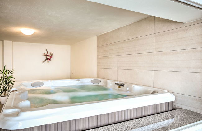 Casa de 8 quartos em Novi Vinodolski com piscina privada e terraço - Foto 24