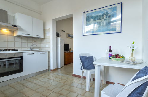 Foto 7 - Apartamento de 1 quarto em Golfo Aranci com jardim e terraço