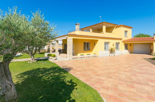 Foto 18 - Casa con 4 camere da letto a Castelló d'Empúries con piscina privata e vista mare