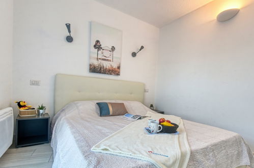 Foto 14 - Apartment mit 1 Schlafzimmer in Fréjus mit blick aufs meer