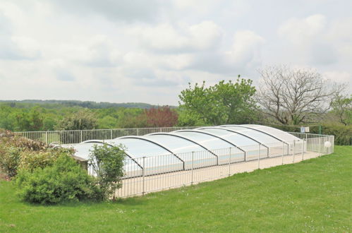 Foto 14 - Casa de 1 quarto em Saint-Jean-Lagineste com piscina e terraço