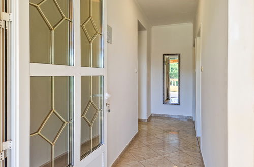 Photo 14 - Appartement de 2 chambres à Rab avec piscine et terrasse