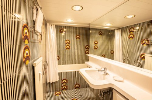 Foto 4 - Apartment mit 1 Schlafzimmer in Sankt Moritz mit schwimmbad und blick auf die berge