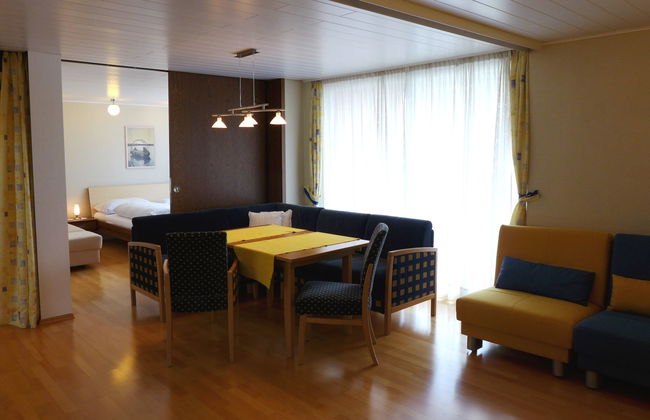 Apartamento de 2 quartos em Sankt Moritz com piscina e jardim - Foto 7