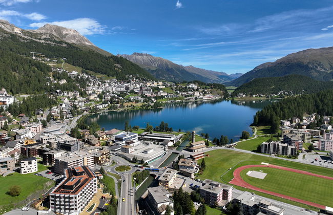 Apartamento de 2 quartos em Sankt Moritz com piscina e jardim - Foto 20