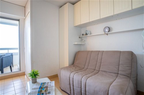 Foto 8 - Apartamento de 1 habitación en Canet-en-Roussillon con vistas al mar