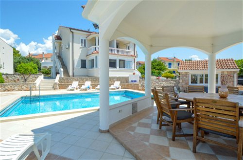 Photo 14 - 1 bedroom Apartment in Tribunj with swimming pool and sea view