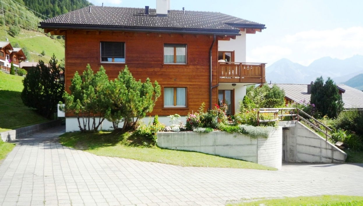 Appartamento con 2 camere da letto a Tujetsch con sauna - Foto 1