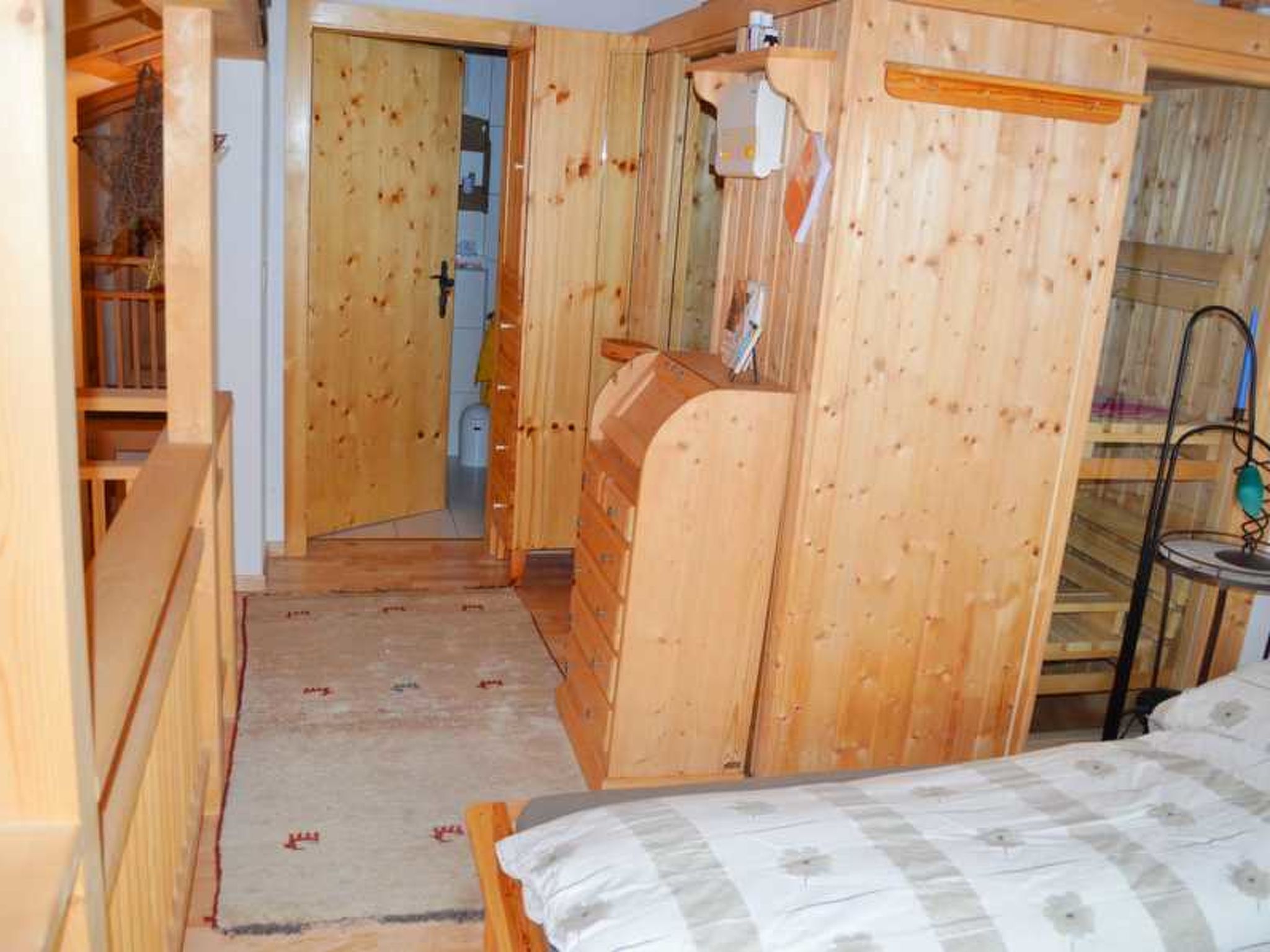 Foto 15 - Apartamento de 2 quartos em Tujetsch com sauna e vista para a montanha