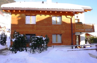 Photo 2 - Appartement de 2 chambres à Tujetsch avec sauna