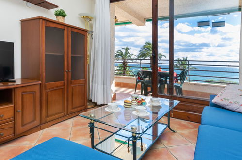 Foto 4 - Apartamento de 2 quartos em Mont-roig del Camp com vistas do mar