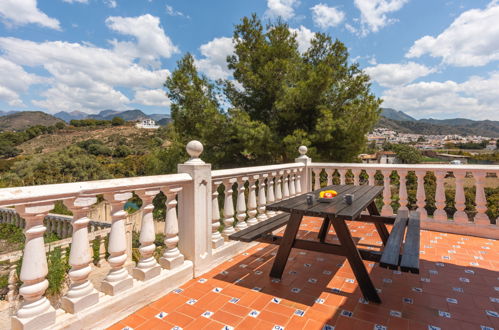 Photo 8 - Maison de 5 chambres à Nerja avec piscine privée et vues à la mer