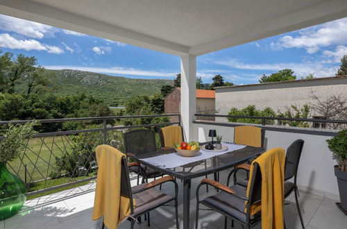 Foto 59 - Haus mit 4 Schlafzimmern in Vinodolska Općina mit privater pool und garten