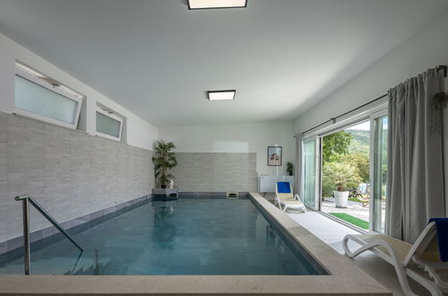 Foto 12 - Haus mit 4 Schlafzimmern in Vinodolska Općina mit privater pool und garten