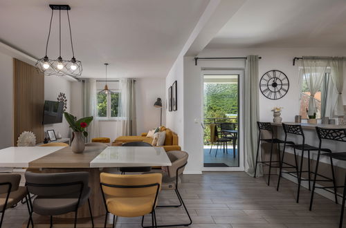 Foto 58 - Haus mit 4 Schlafzimmern in Vinodolska Općina mit privater pool und garten