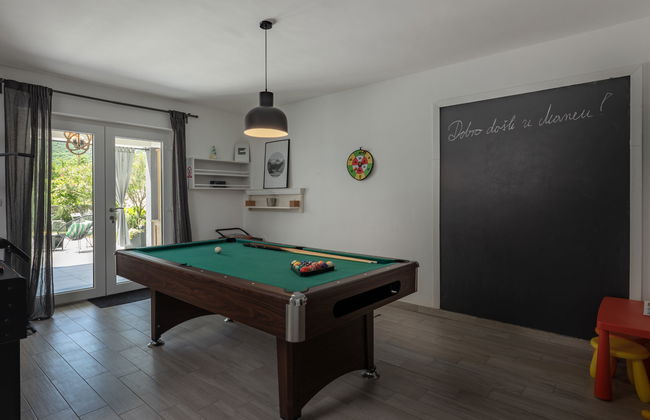 Casa de 5 quartos em Vinodolska Općina com piscina privada e jardim - Foto 38