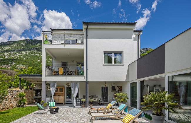 Casa de 5 quartos em Vinodolska Općina com piscina privada e jardim - Foto 51