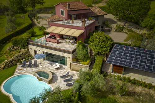 Foto 5 - Casa de 3 habitaciones en Passignano sul Trasimeno con piscina privada y vistas a la montaña