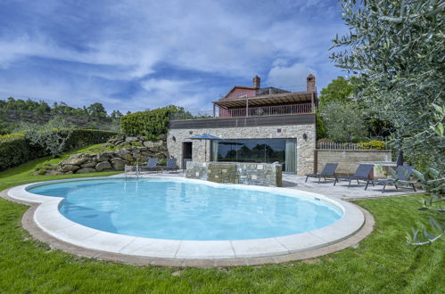 Photo 24 - Maison de 3 chambres à Passignano sul Trasimeno avec piscine privée et vues sur la montagne