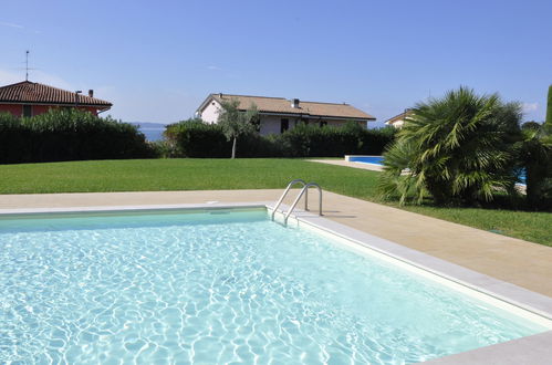 Foto 19 - Appartamento con 2 camere da letto a Lazise con piscina e vista sulle montagne